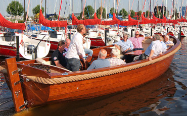 Bedrijfsuitje sloepvaren - Friesland - In Friesland